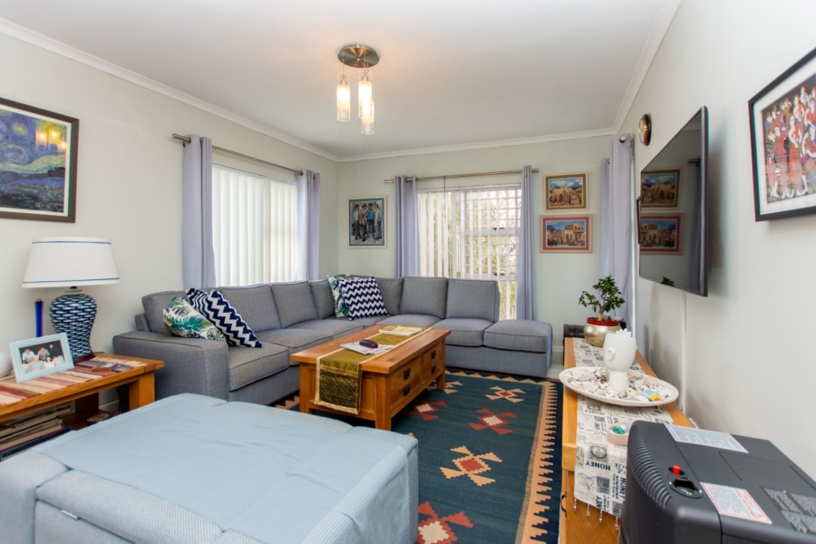 3 Bedroom Property for Sale in Velddrif Western Cape